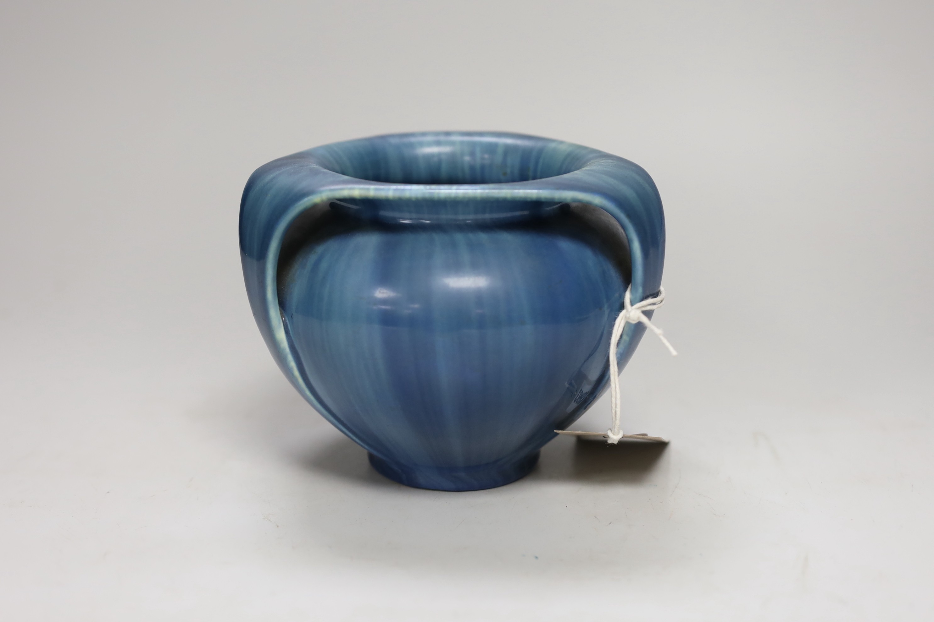 A Pilkingtons Royal Lancastrian vase, numbered 2536. 11cm